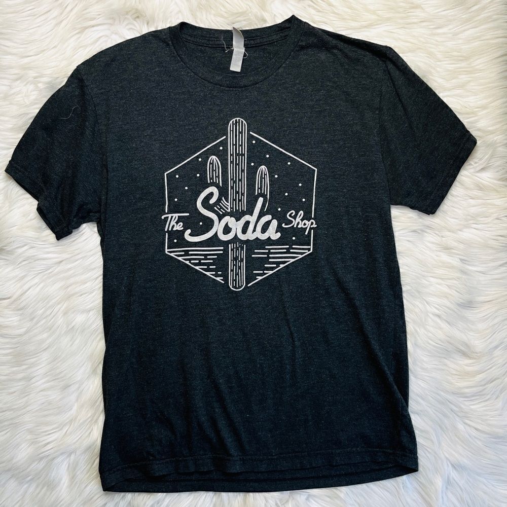 Next Level Soda Shop Short Sleeve Shirt Grey size medium